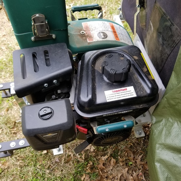 Jet Path Vacuum Cyclone Rake with all attachments - Picture 6 of 8